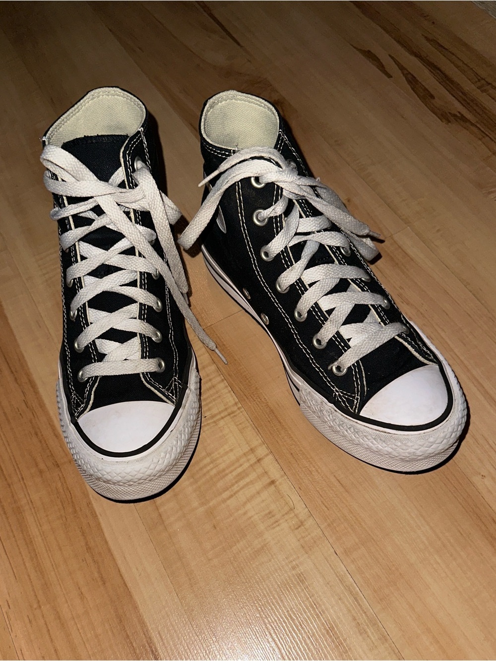 Chuck Taylor converse hightop platform